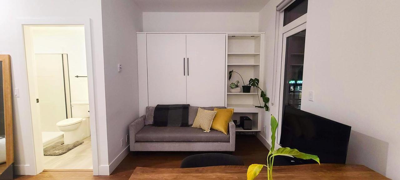 Ironworks Studio By Iris Properties! Villa Victoria Kültér fotó